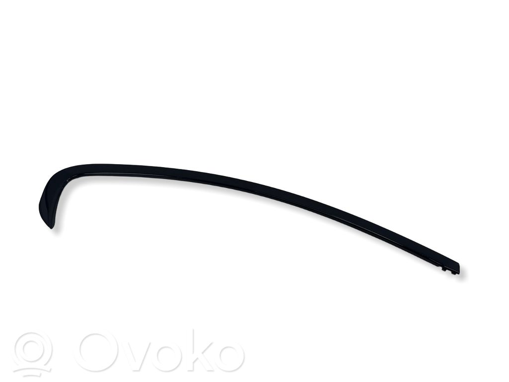 BMW 2 F22 F23 Listwa szyby tylnej 