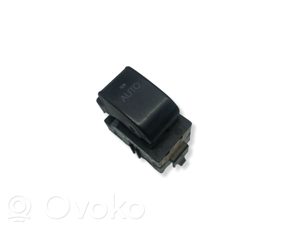 Electric window control switch   8481002041,37077B