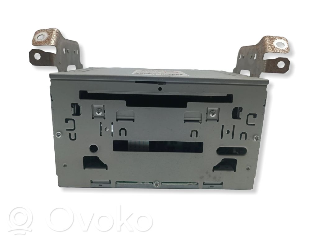Mitsubishi Lancer VIII Unitate principală radio/CD/DVD/GPS 