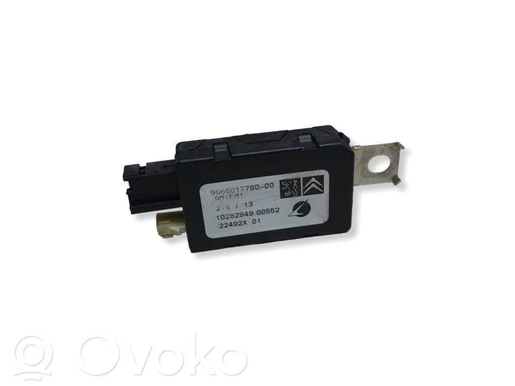 Citroen DS4 Antenos stiprintuvas 
