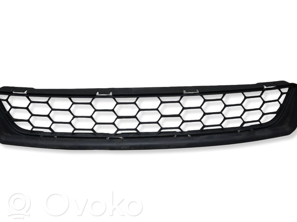 Volvo C30 Front bumper lower grill 