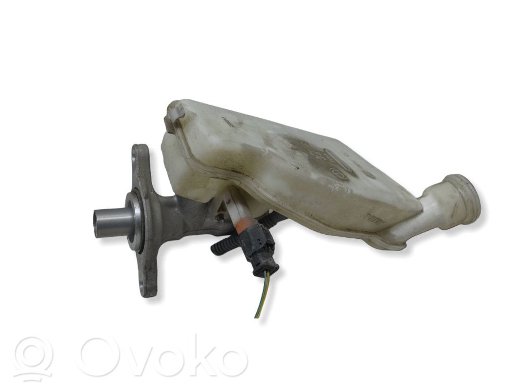 Peugeot 208 I Master brake cylinder 