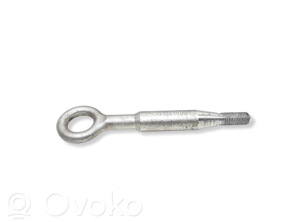 Volvo XC70 Anillo de remolque 