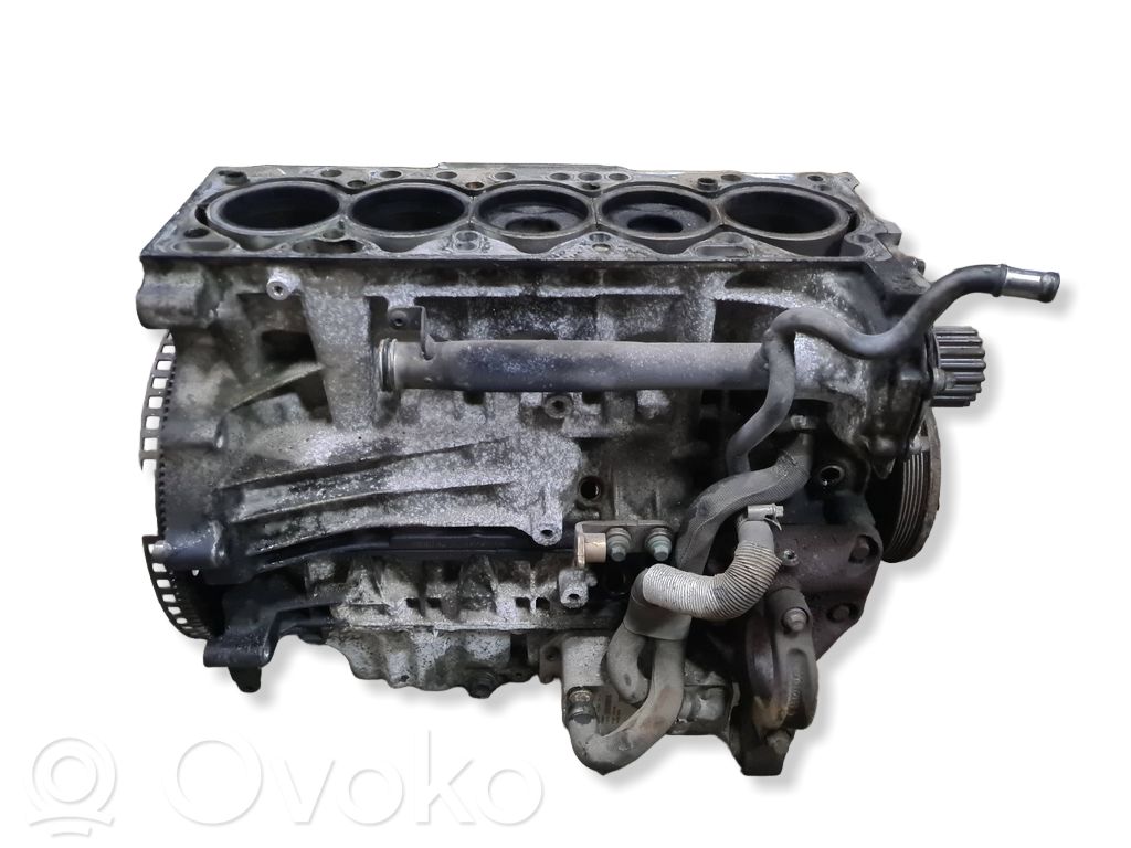 Volvo V70 Engine block 