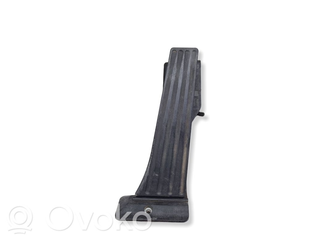 BMW 1 E82 E88 Accelerator throttle pedal 