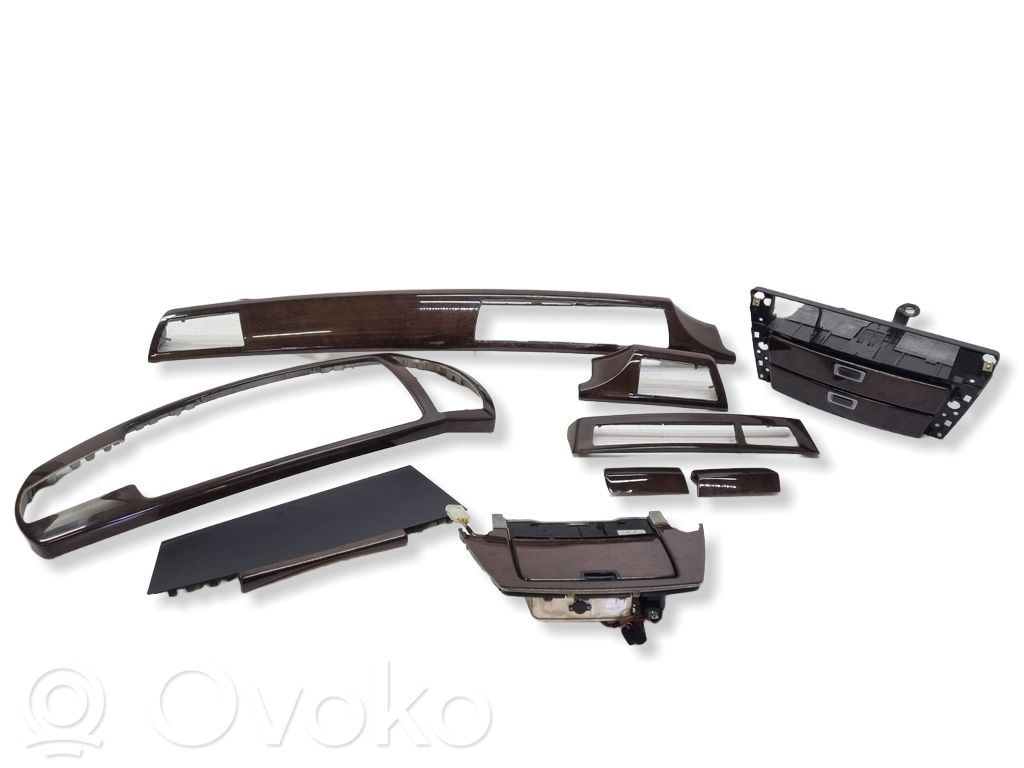 BMW 7 E65 E66 Dekoratyvinių salono apdailų komplektas 
