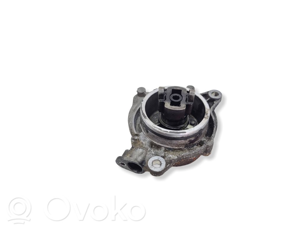 BMW 1 E81 E87 Vacuum pump 