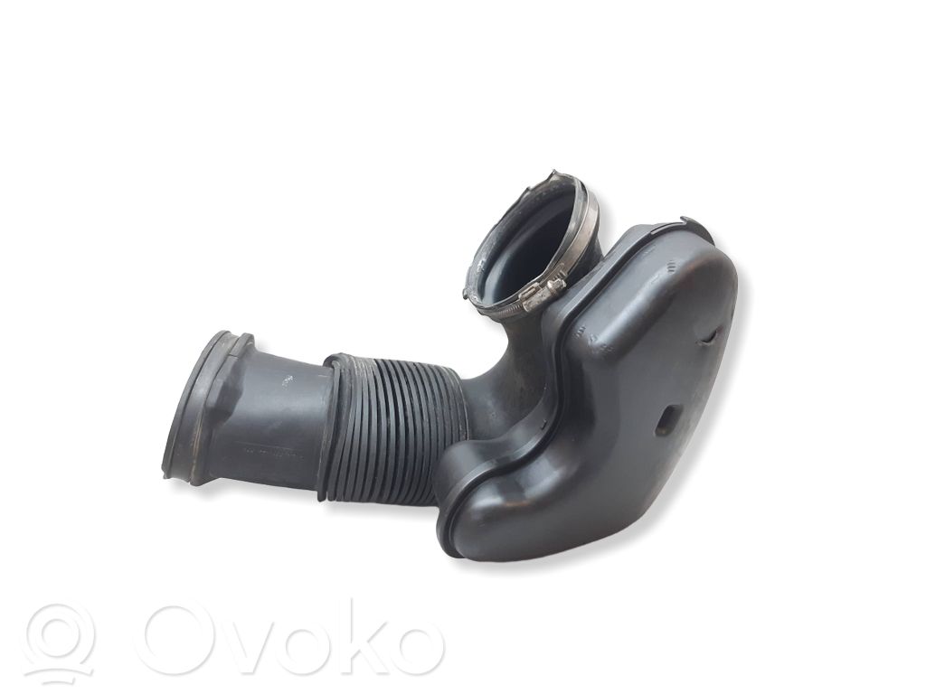 BMW X5 E70 Parte del condotto di aspirazione dell'aria 