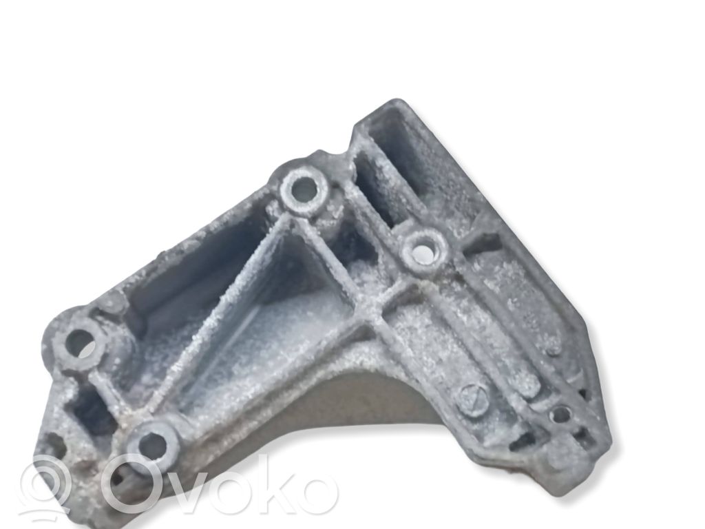 BMW 3 E92 E93 A/C compressor mount bracket 
