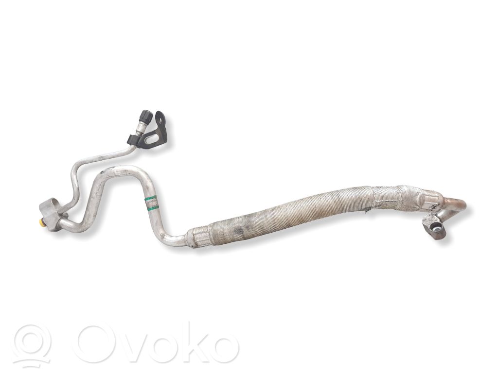 BMW X3 E83 Air conditioning (A/C) pipe/hose 