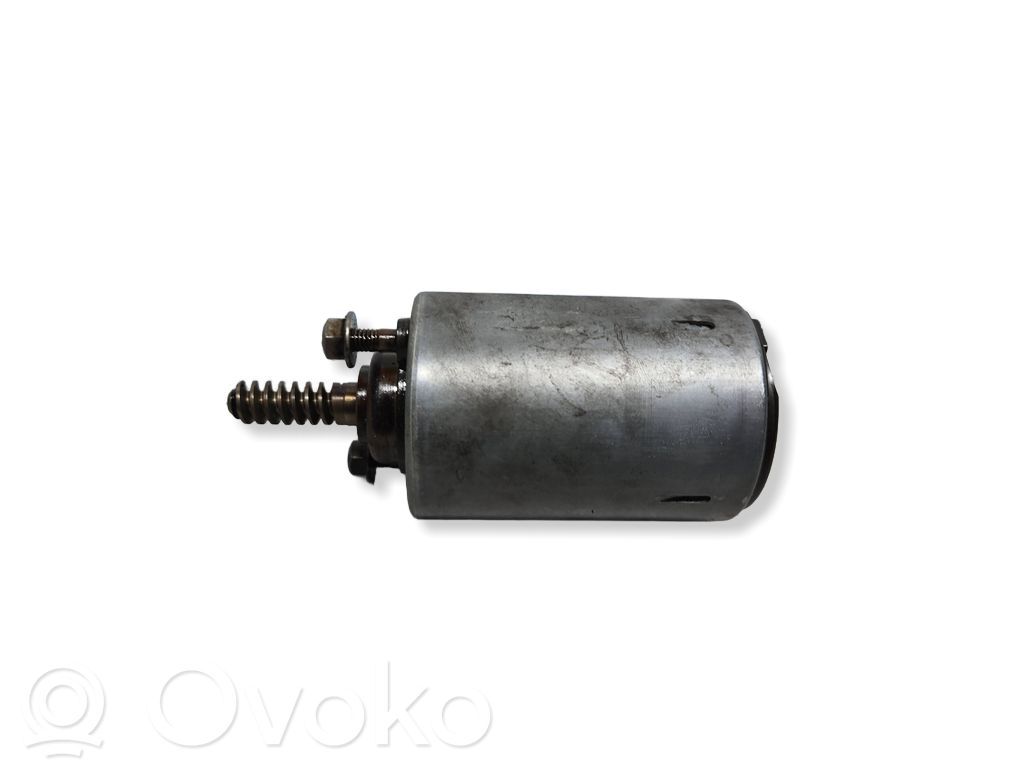 BMW 3 E46 other engine part 