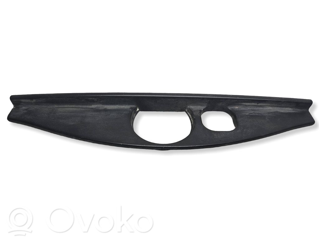 Other trunk/boot trim element   8233370