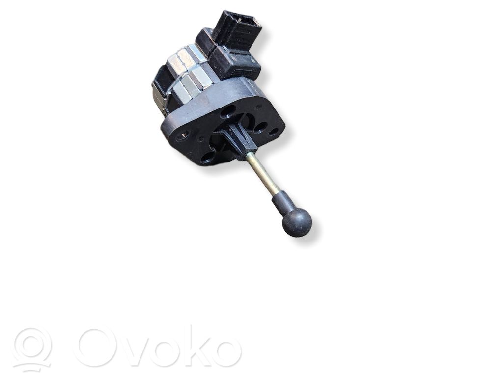 BMW 3 E46 Headlight level adjustment motor 