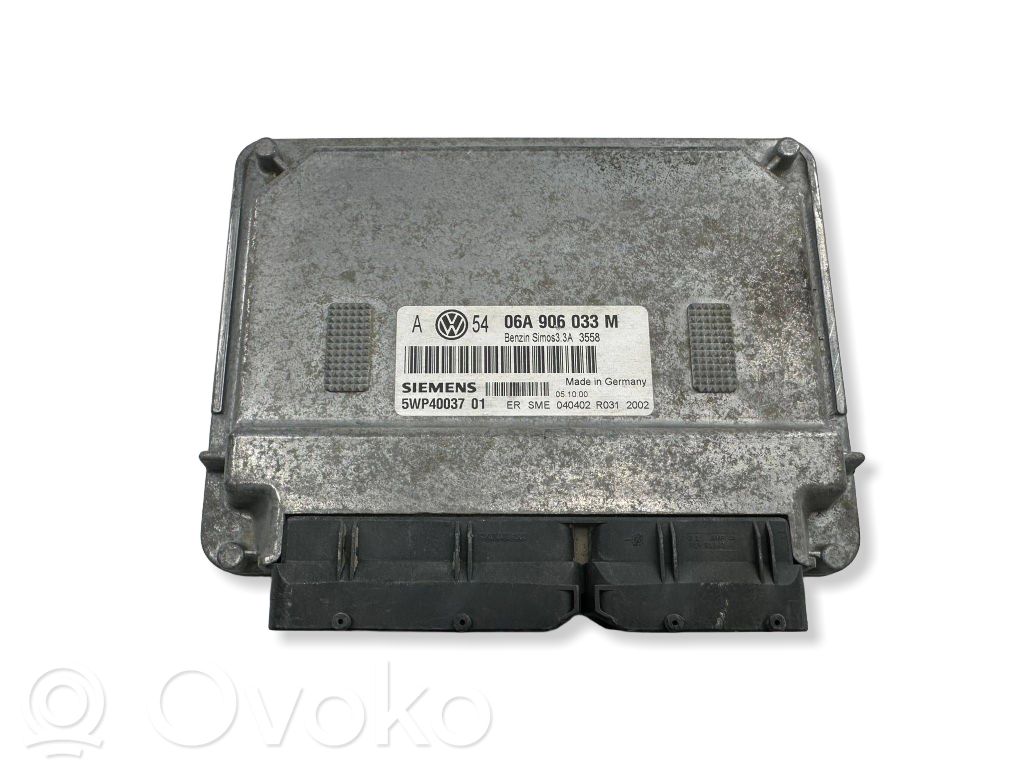Engine control unit/module   06A906033M,5WP40037,33A3558