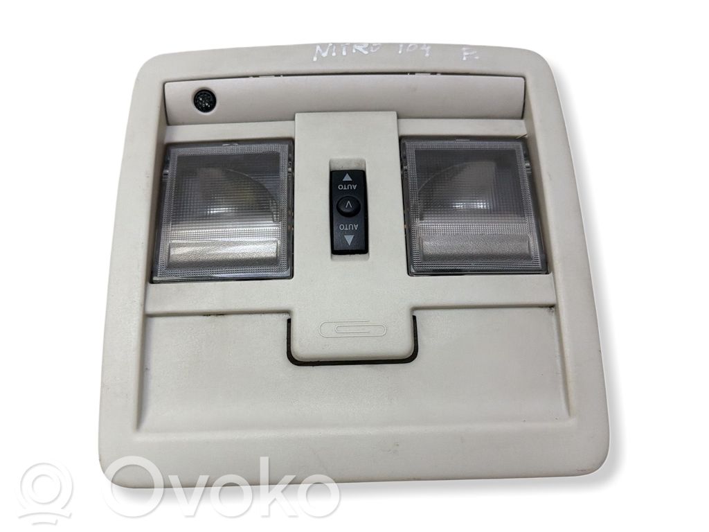 Dodge Nitro Front seat light 