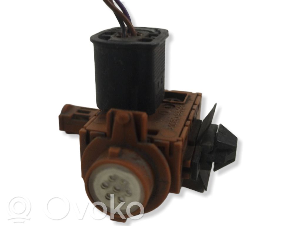 Volkswagen PASSAT B8 Luftgütesensor 