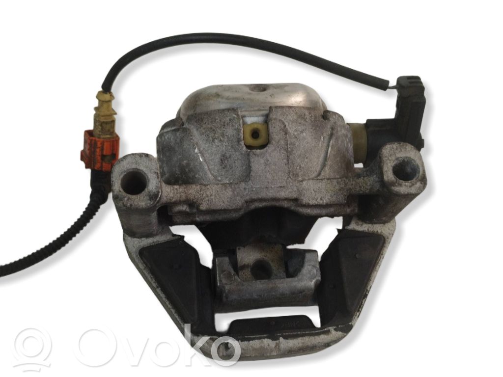 Audi A6 S6 C7 4G Engine mount bracket 