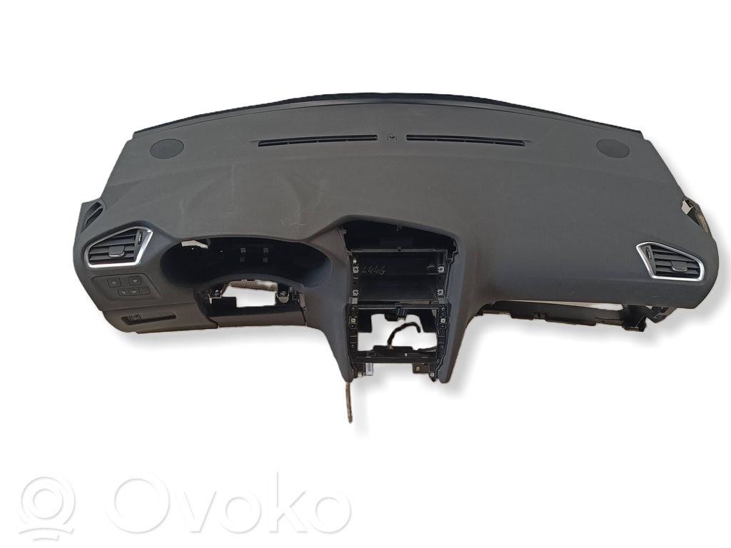 Citroen C4 II Panelis 