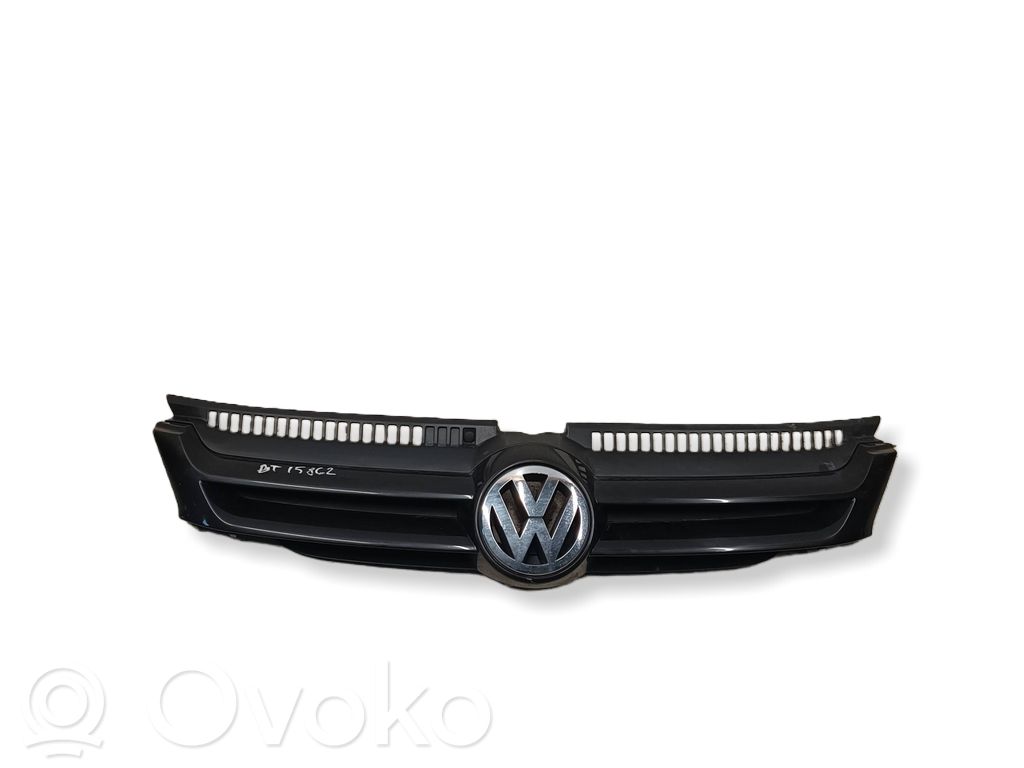 Volkswagen Golf Plus Front bumper upper radiator grill 