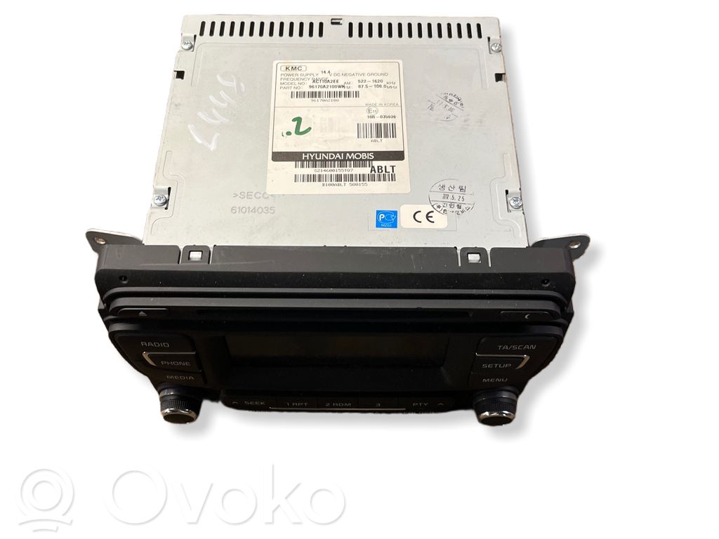 KIA Ceed Panel / Radioodtwarzacz CD/DVD/GPS 