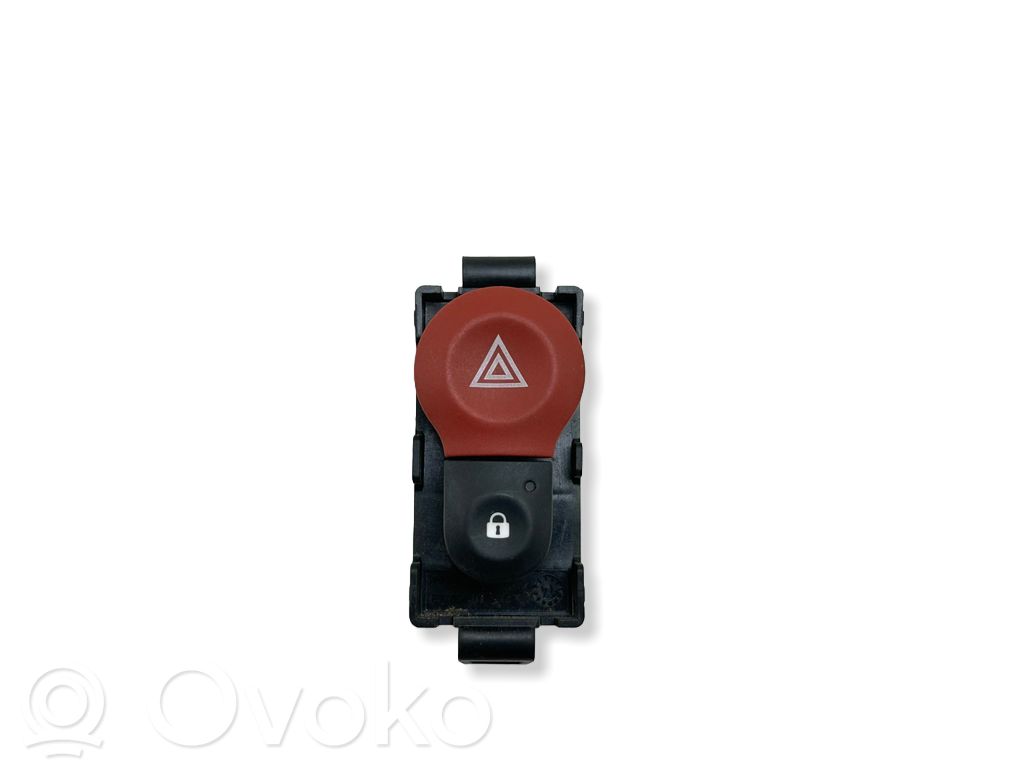 Hazard light switch   E3160601