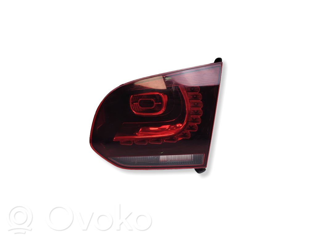 Volkswagen Golf VI Lampy tylnej klapy bagażnika 