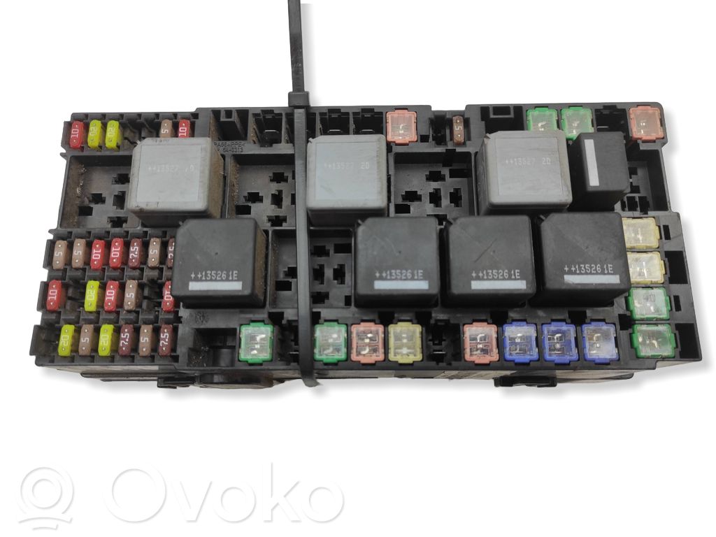 Ford Transit Saugiklių dėžė (komplektas) 