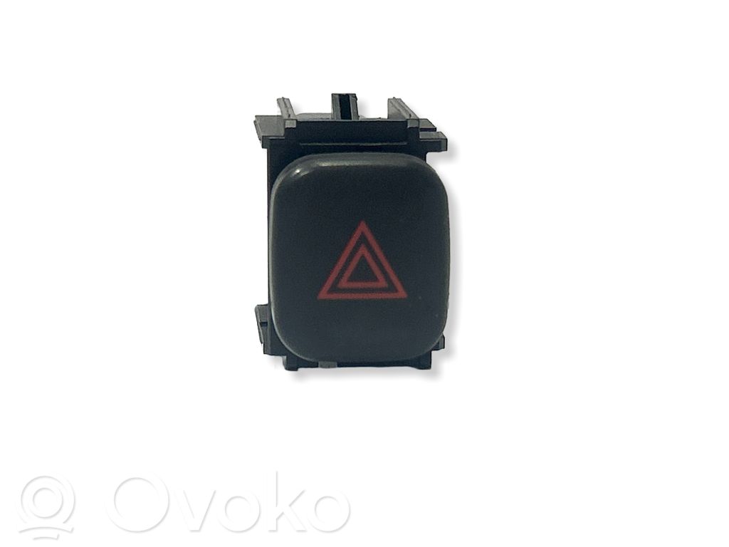 Volvo XC90 Hazard light switch 