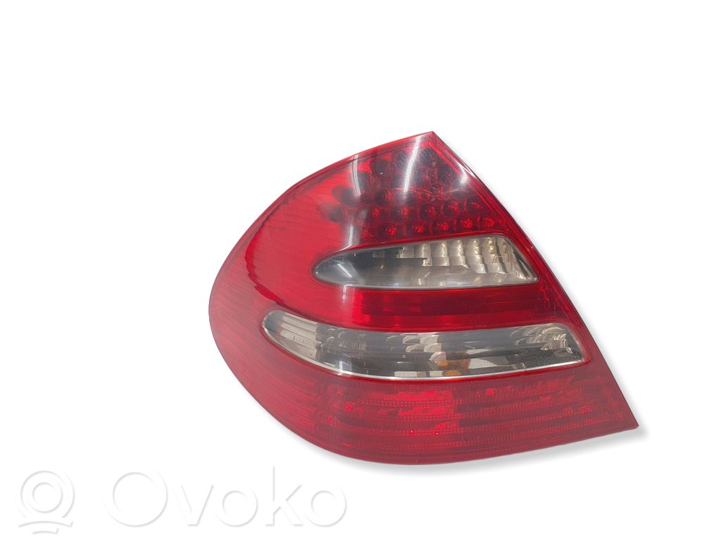 Volvo V70 Lampa tylna 