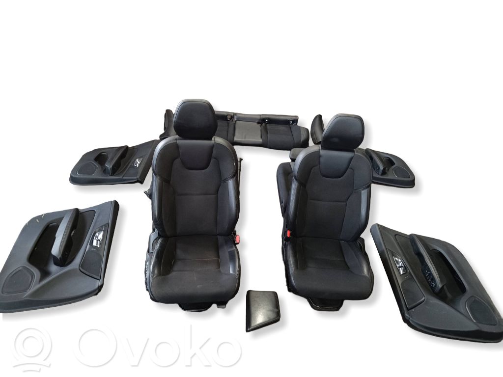 Juego interior