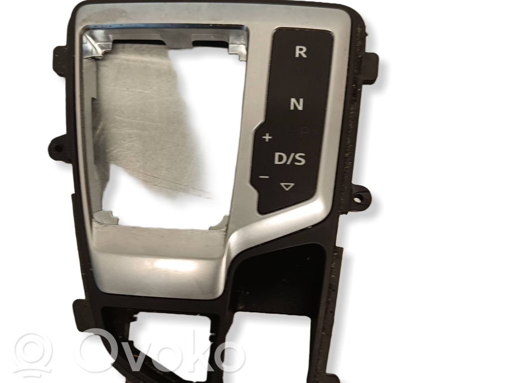 Audi Q7 4M Gear shifter surround trim plastic 
