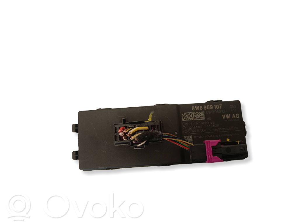 Audi Q7 4M Tailgate/trunk control unit/module 