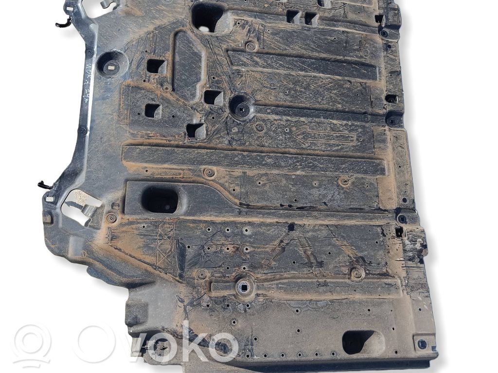 Opel Mokka B Osłona dolna silnika 