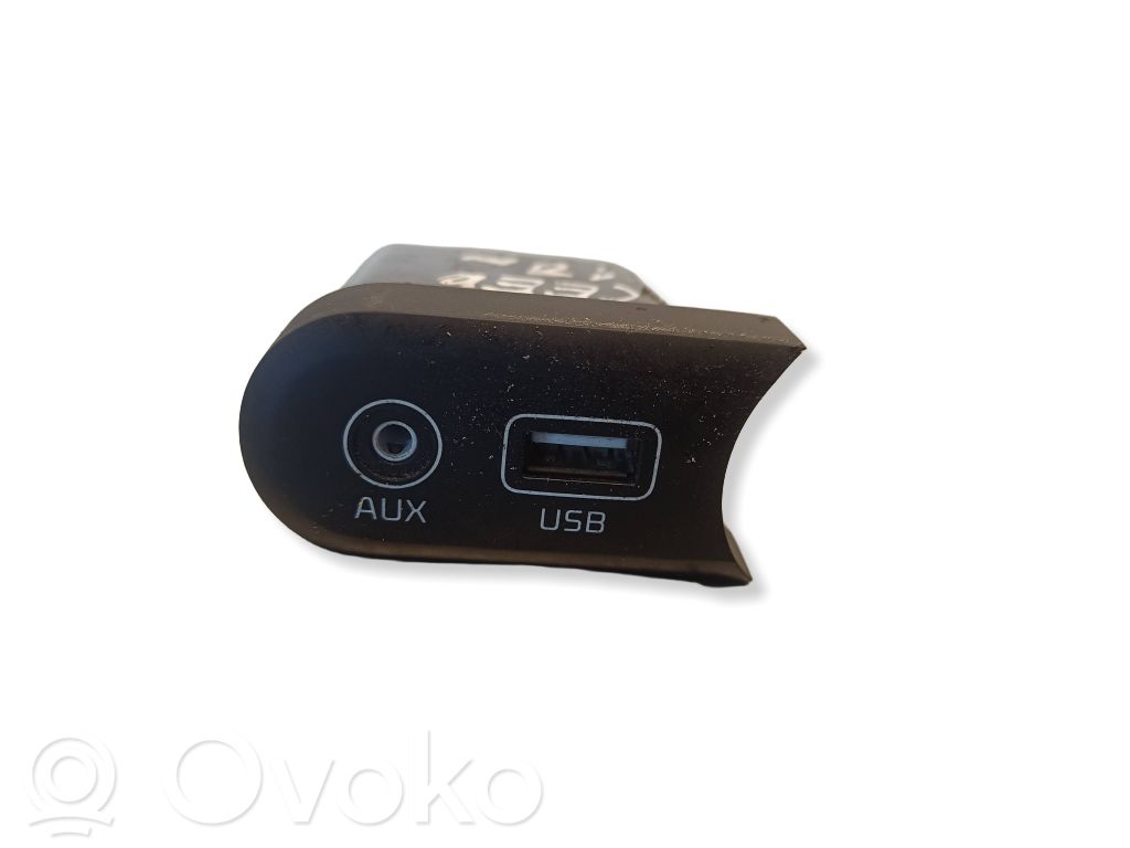 KIA Ceed Gniazdo / Złącze USB 