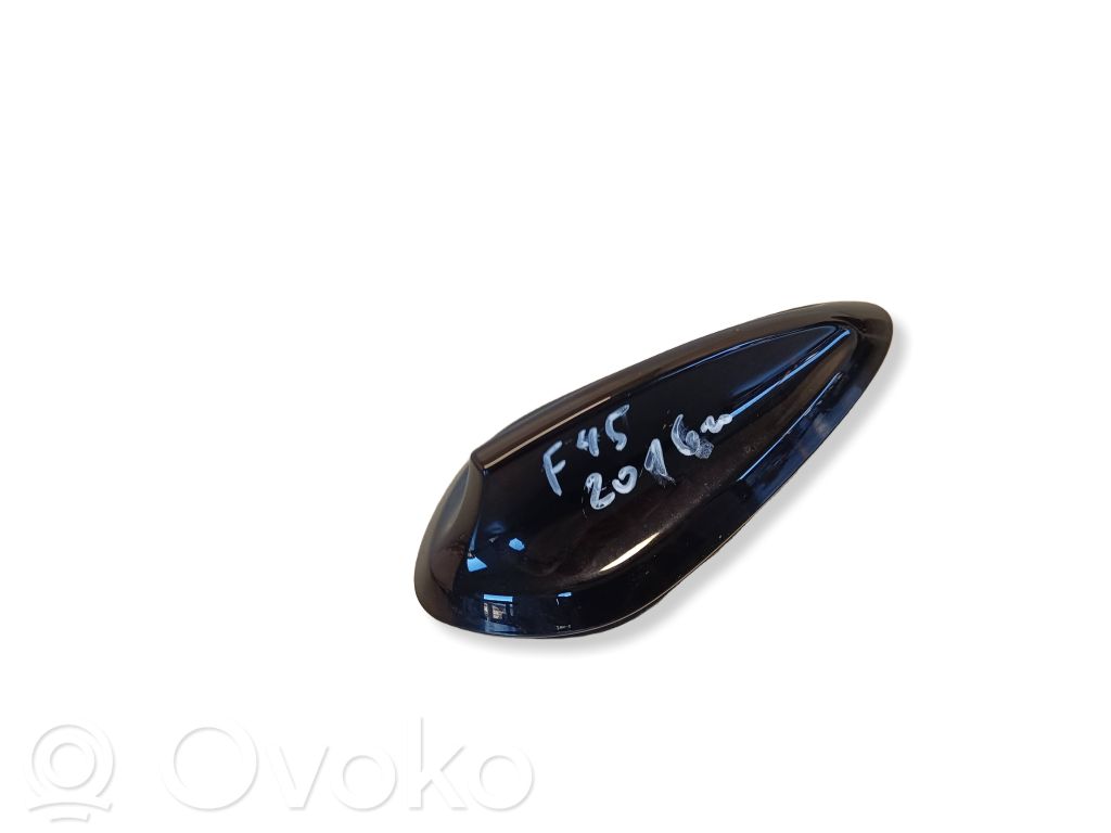 BMW 2 F45 Antena GPS 