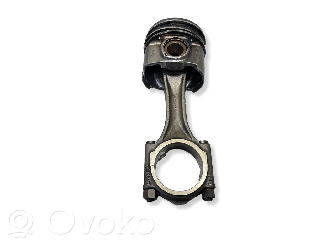 Ford Mondeo MK V Pistón con biela 