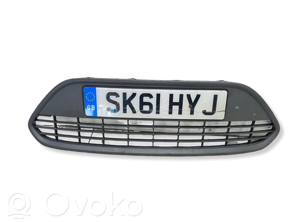 Ford Focus Front bumper lower grill 