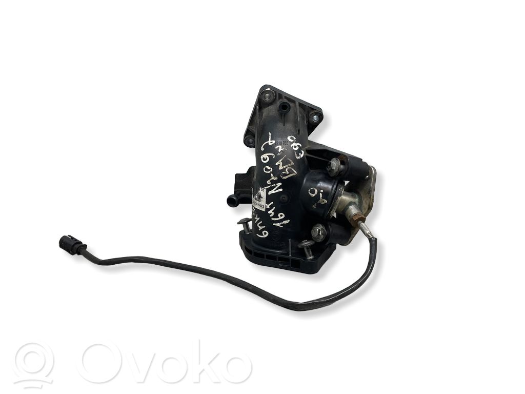 BMW 3 E90 E91 Oro paėmimo kanalo detalė (-ės) 