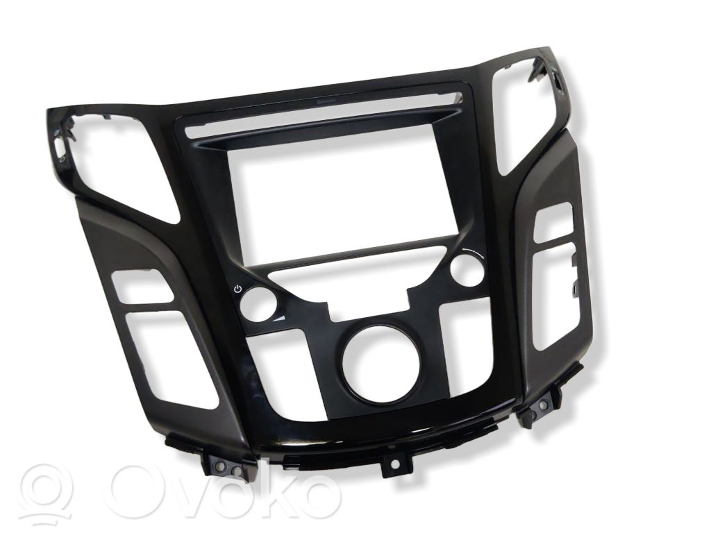 Hyundai i40 Radijos/ navigacijos apdaila 