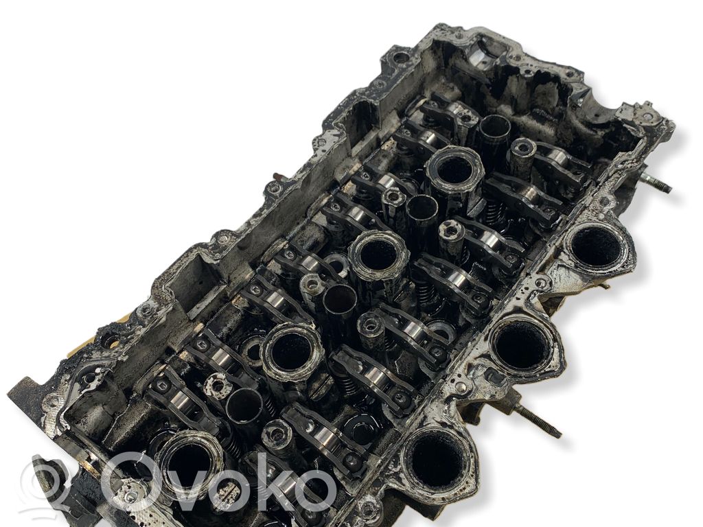 Ford Focus C-MAX Engine head 