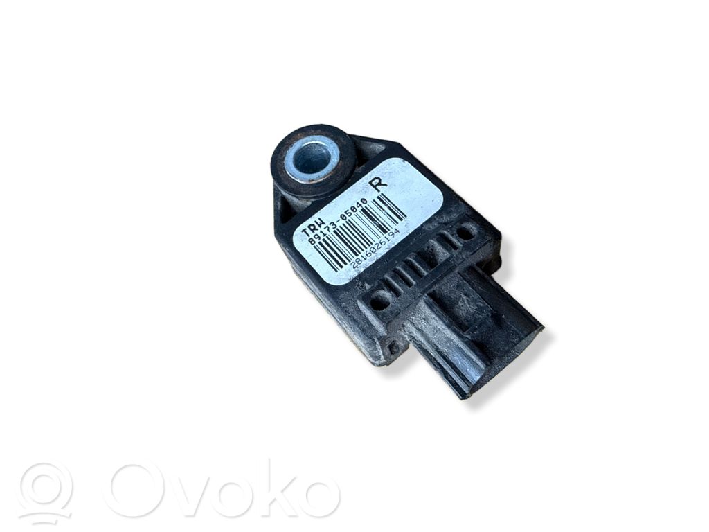 Toyota Avensis T250 Sensor impacto/accidente para activar Airbag 