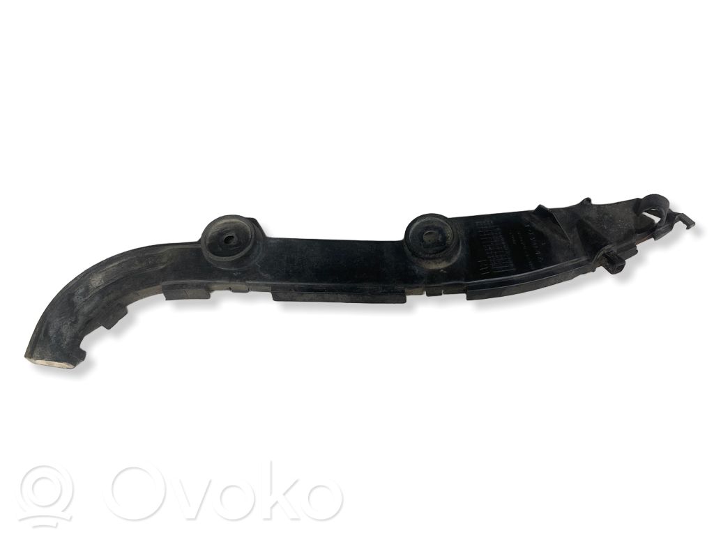 Toyota Corolla Verso AR10 Uchwyt / Mocowanie zderzaka tylnego 