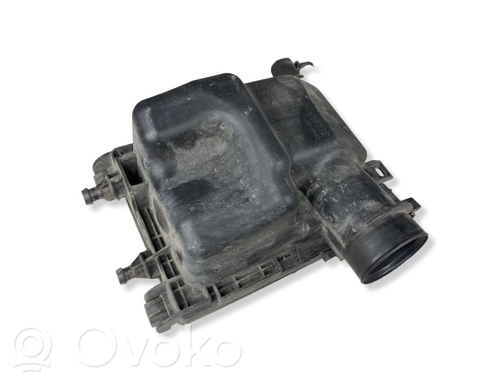 Nissan Juke I F15 Air filter box 