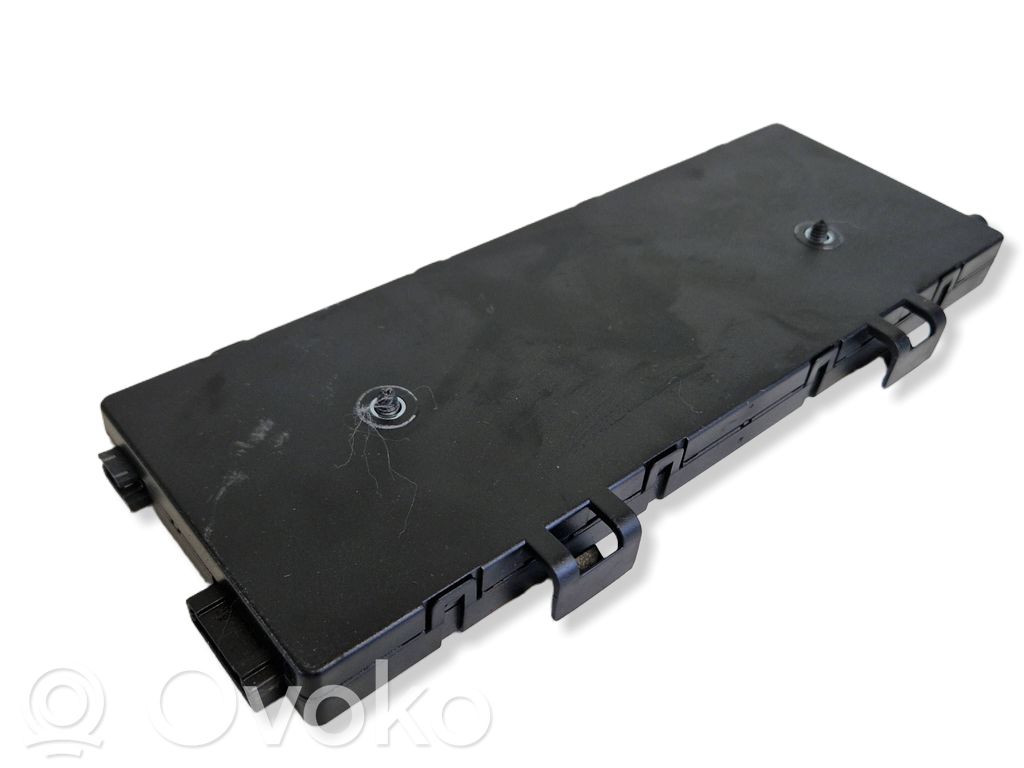 BMW X3 F25 Antenas pastiprinātājs 