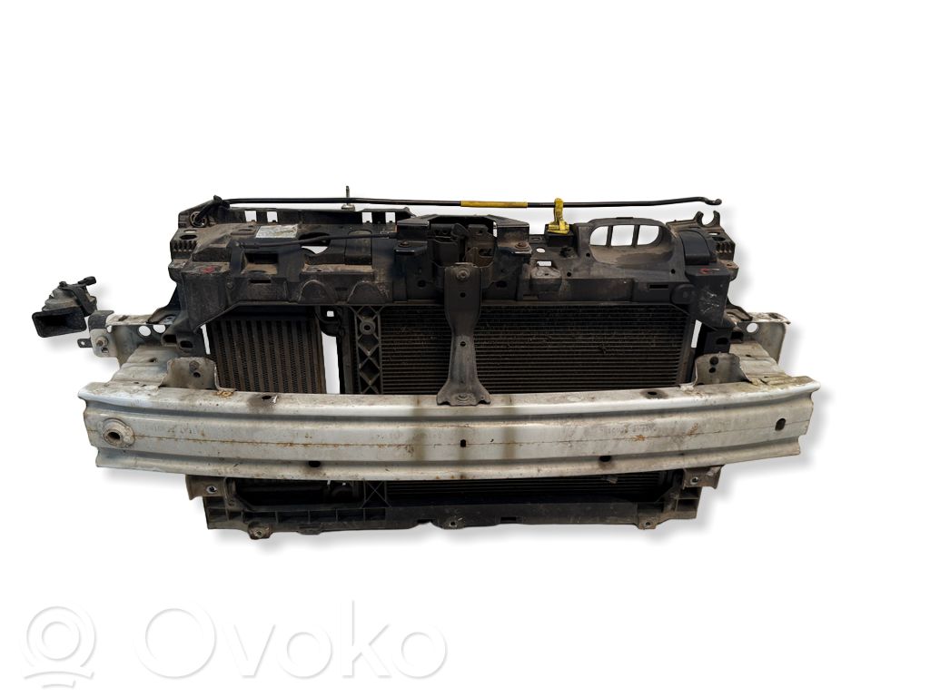 Ford Turneo Courier Radiatoru panelis 