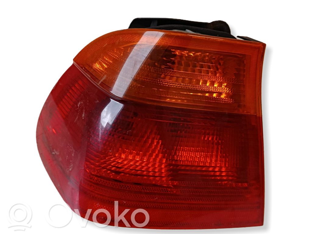 Rear/tail lights   8364921,230011,2801572,092109