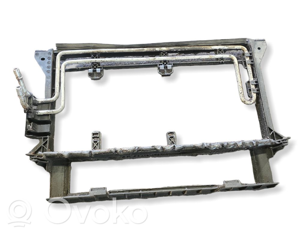 BMW 5 E39 Radiatoru panelis 