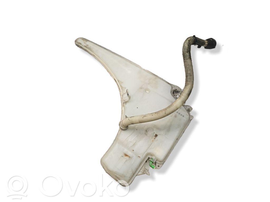Windshield washer fluid reservoir/tank   7124231,7068998,7117862