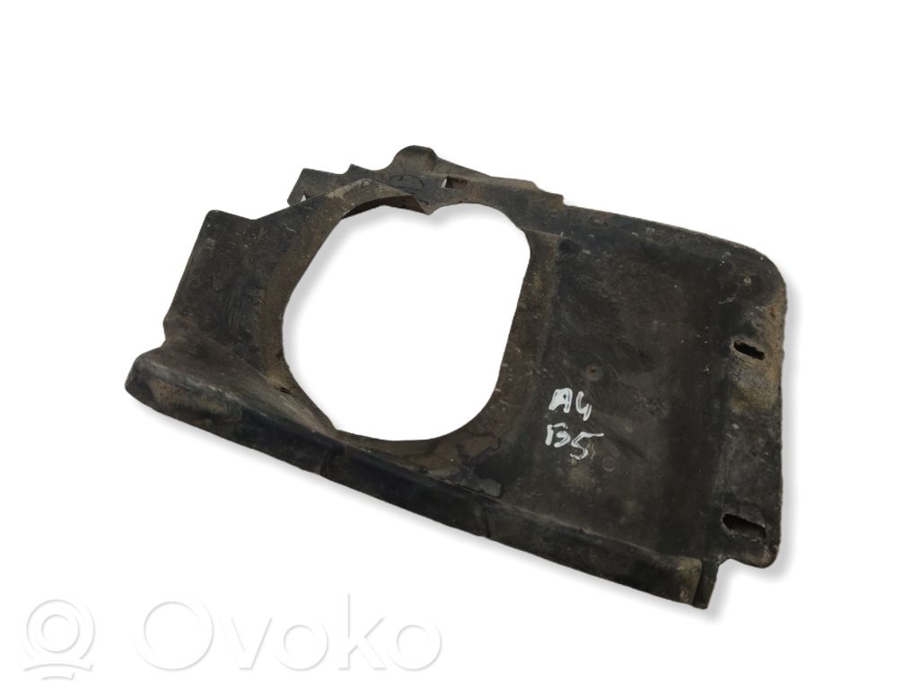 Placa protectora/protector antisalpicaduras motor   8D1864310