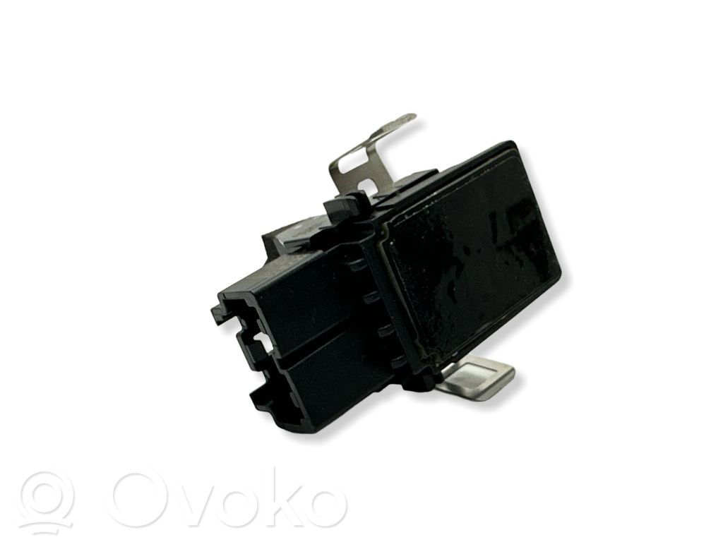 Ford Escape IV Rain sensor 
